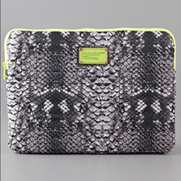 Marc By Marc Jacobs Handbags - Marc by Marc Jacobs Nylon 13" Computer Case